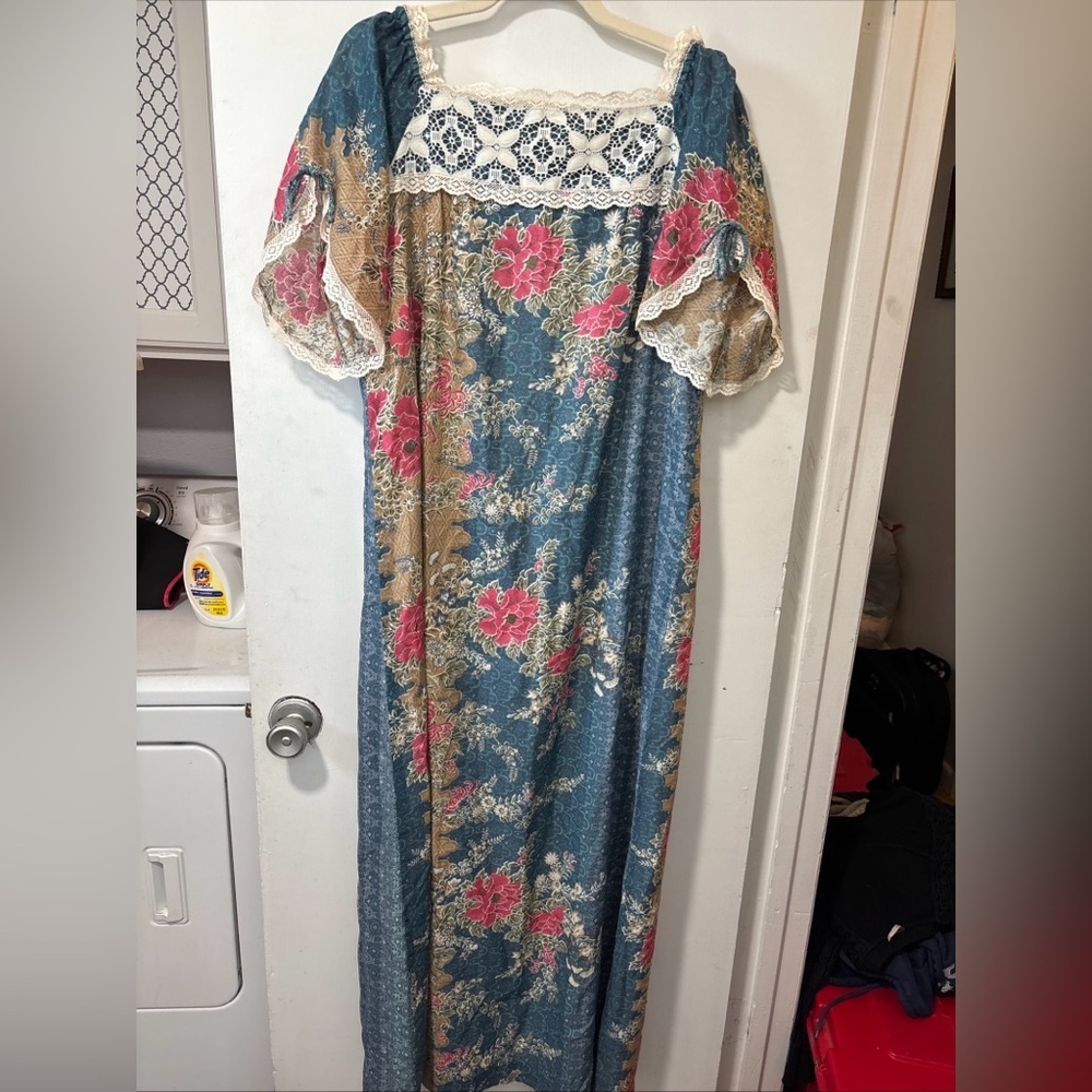 Vintage Good Times Hawaii Cottage Prairie Granny Core Floral Maxi Dress Size 14